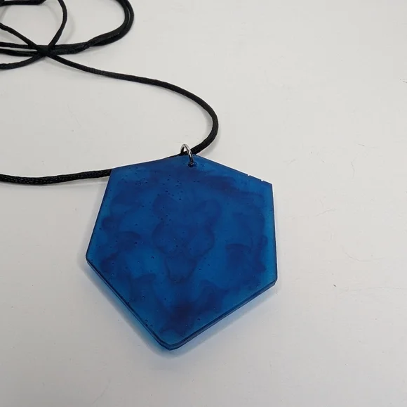 Alliance Necklace - Picture 3 of 5